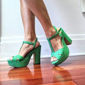 NWOT Primadonna Green Open-Toe Heels Dress Shoes